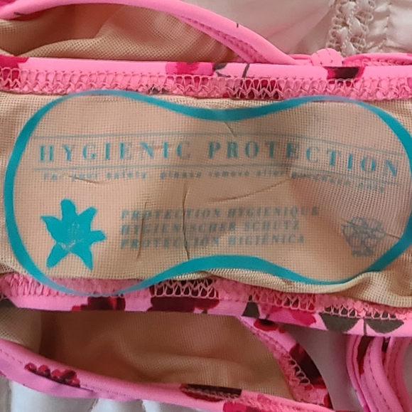 Floral Print Halter Bikini - Picture 9 of 11